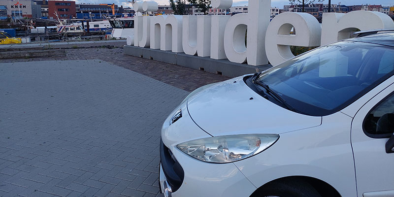 Stanley ter Haar Op reis IJmuiden Haven Letters